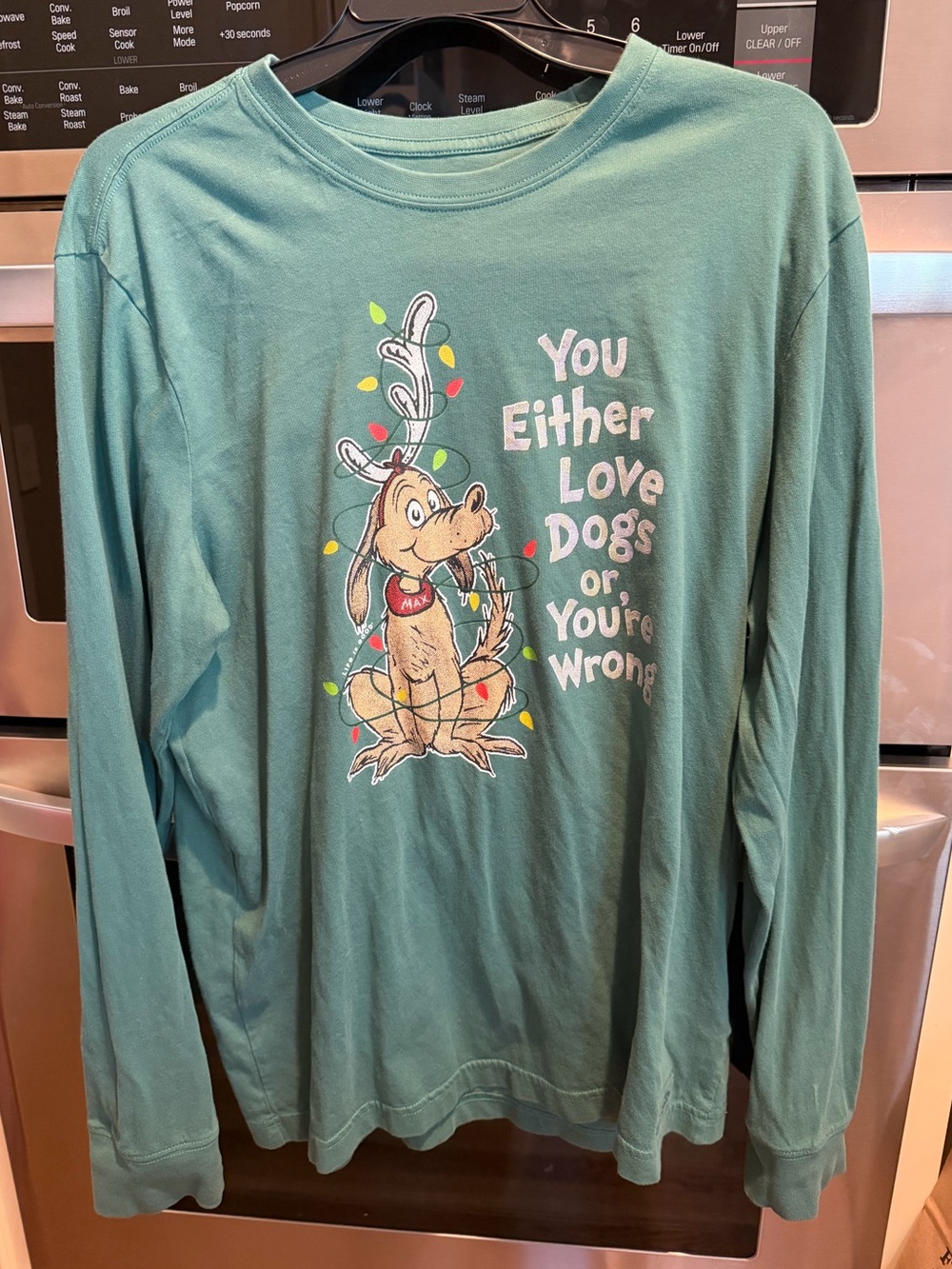 Men’s Medium Life Is Good Long-Sleeve Crusher Tee, Green, Holiday Christmas Dog